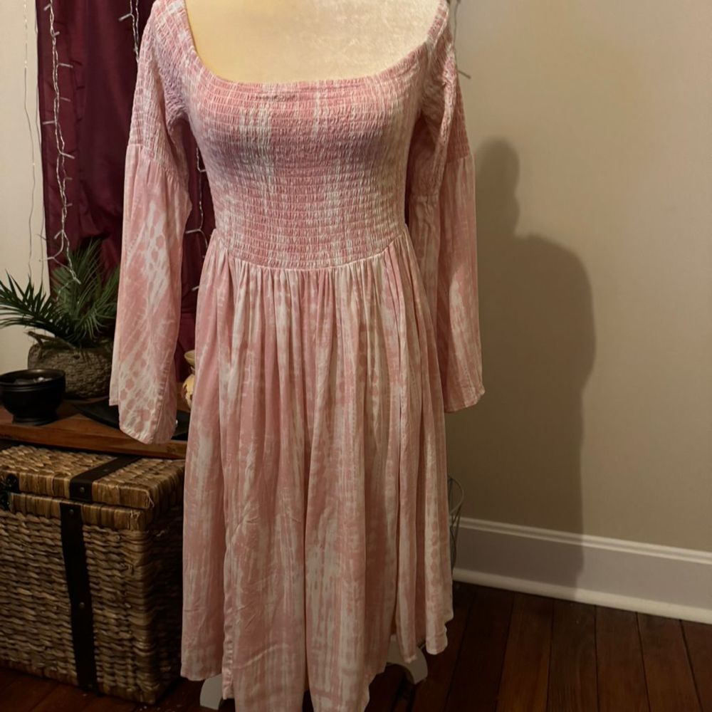 Torrid Plus Pink/White Tie-Dye Smocked Off-Shoulder Skater Dress Bell Sleeve